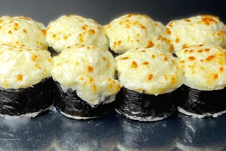 Якудза с креветкой и моцареллой