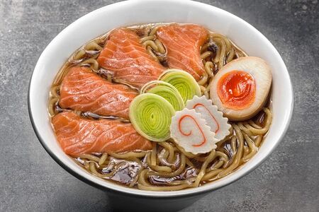 Рамен морской