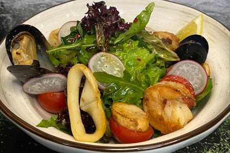 Месклан с морепродуктами