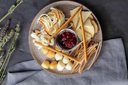 Сыры копченые и соленые