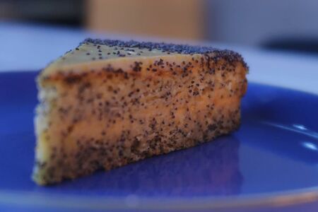 Торт Лимонно-маковый