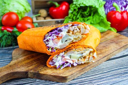 Шаурма Классик в сырном лаваше