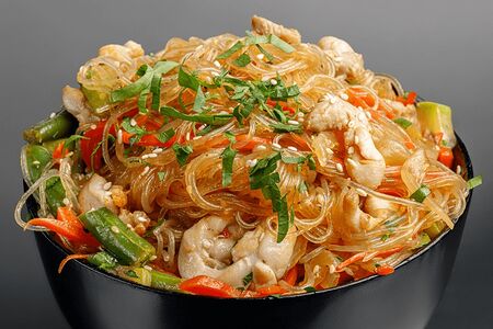 Фунчоза с курицей