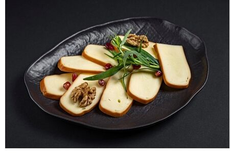 Сулугуни копченый