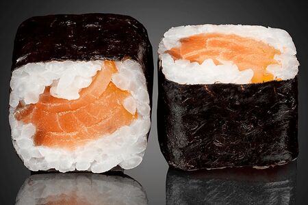 Копченый Лосось Маки