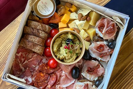 Сет к красному вину М