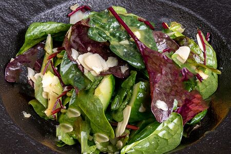 Авокадо сарада