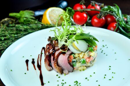 Оливье с ветчиной