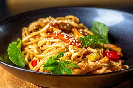 Лапша пшеничная с курицей