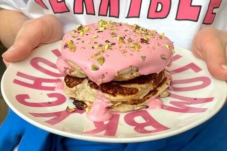 Малиновые панкейки