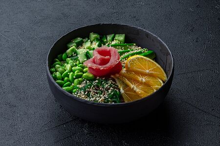 Поке с тунцом