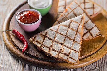 Кесадилья овощная