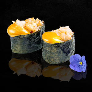 Гункан с креветкой