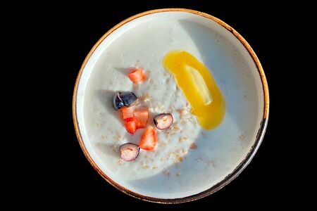 Каша рисовая на коровьем молоке