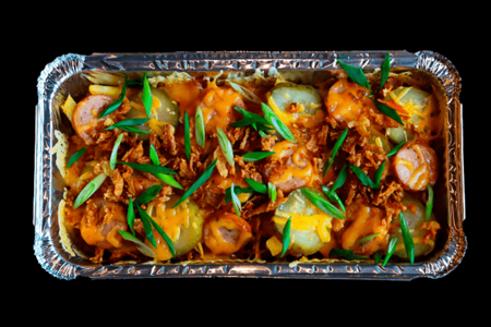 Роял фри с баварскими колбасками и фритюрным луком