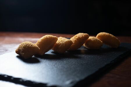 Сырные палочки с джемом