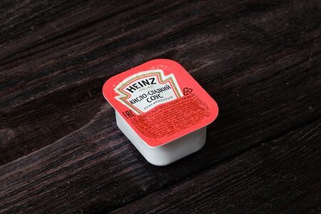 Соус Heinz кисло-сладкий