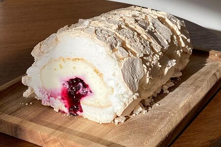 Меренговый рулет