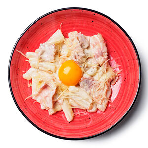 Токпокки карбонара