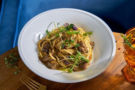 Спагетти с говядиной по-пьемонтски