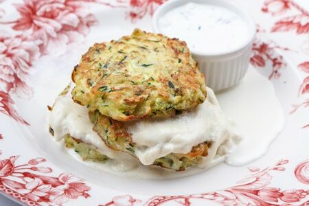 Оладьи из цуккини со страчателлой