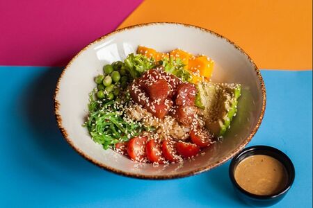 Поке с тунцом