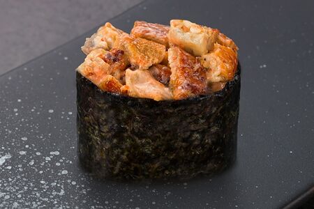 Гункан Спайси Угорь