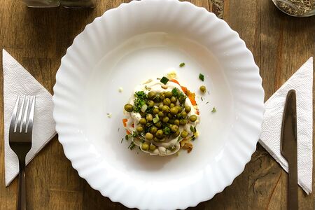 Салат Оливье с курицей