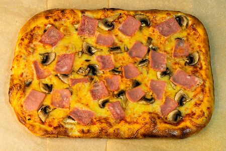 Римская пицца Прошутто