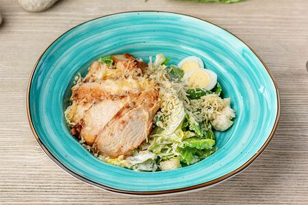 Цезарь с курицей