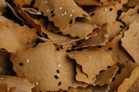 Крекер соленый из зеленой гречки без глютена