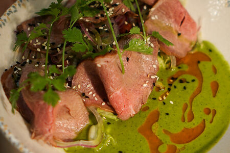 Салат с говядиной