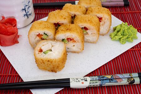 Харумаки с курицей