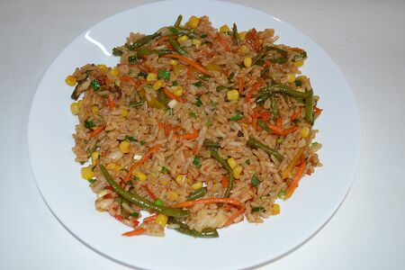 Рис жареный с овощами