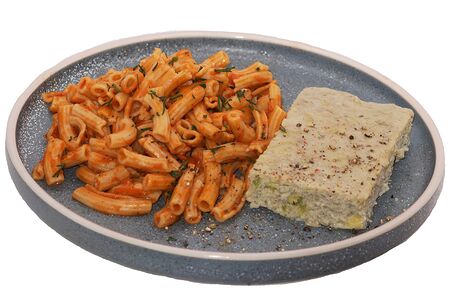 Запеканка курино-грибная с нутовыми макаронами