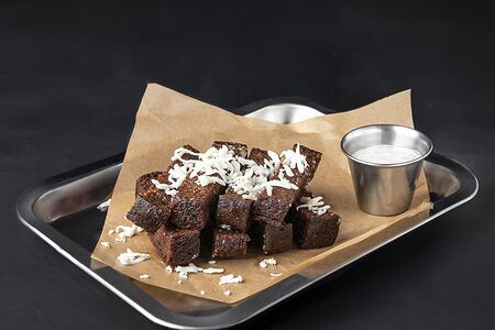 Гренки чесночные