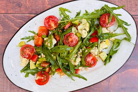 Для ППшников с авокадо, болгарским перцем и рукколой