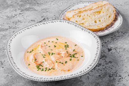 Тигровые креветки в сливочном соусе