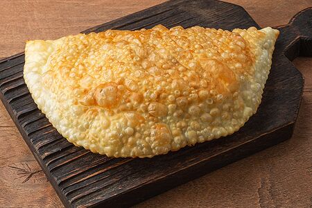 Чебурек с сыром и зеленью