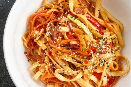 Удон с креветками в соусе унаги