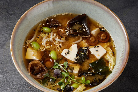 Мисо-суп с тофу и грибами