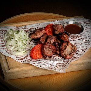 Шашлык из cвинoй шейки