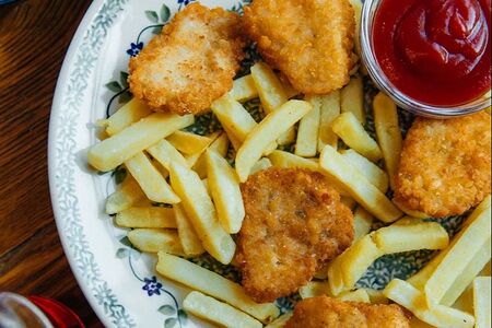 Наггетсы с картофелем фри