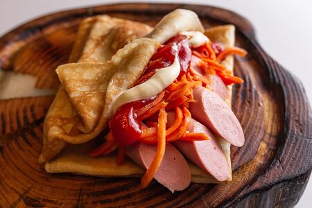 Блин-дог (2 сосиски)