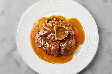 Оссобуко с телятиной и картофельным пюре