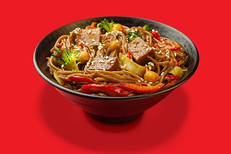 Соба с сейтаном в соусе терияки