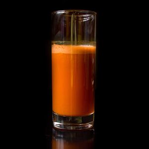 Фреш морковно-сельдереевый