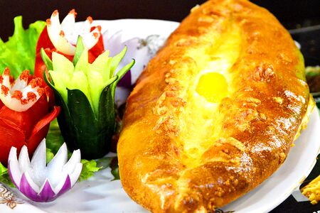 Хачапури по-аджарски