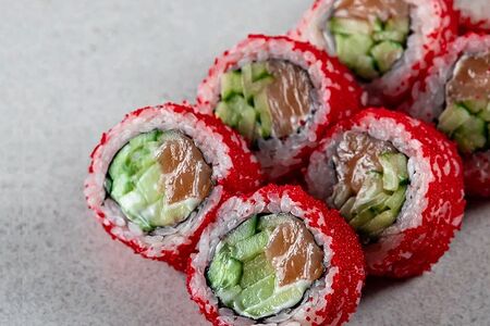 Калифорния с лососем