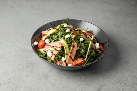 Руккола с семгой